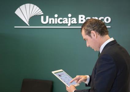 Unicaja Banco Ofrece Bonificaciones De Hasta El 4% Para Traspasos Y Del ...